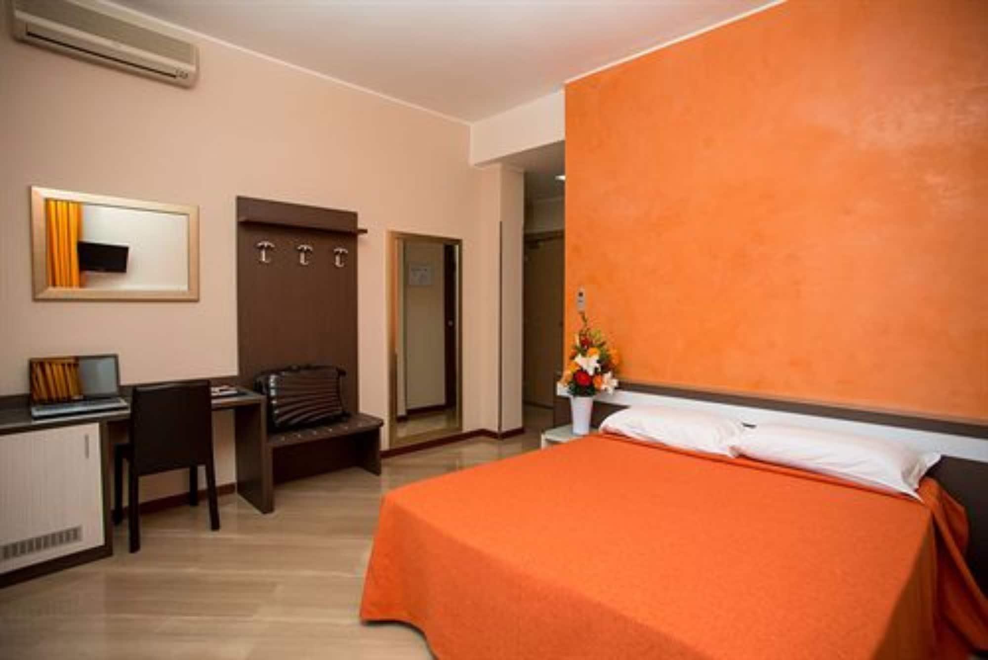 Hotel Fiera Congressi Milan Exterior photo