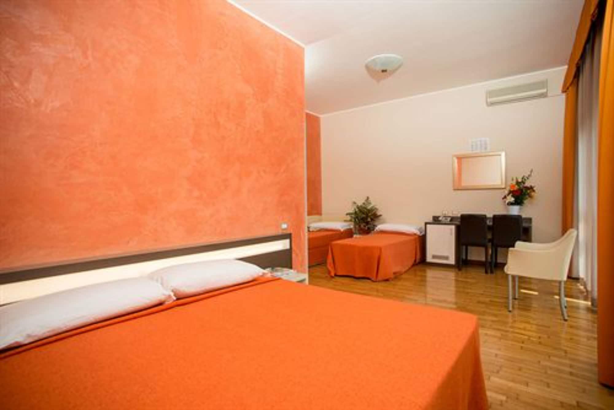 Hotel Fiera Congressi Milan Exterior photo