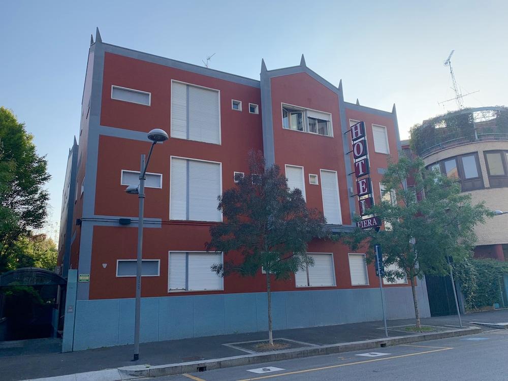 Hotel Fiera Congressi Milan Exterior photo